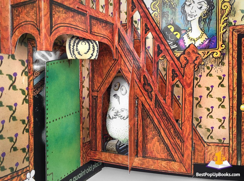 haunted-house-pop-up-book-Pienkowski-4.thumb.jpg.3bc777c54413b3d2022127203996cd72.jpg