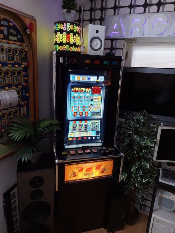 slot.jpg