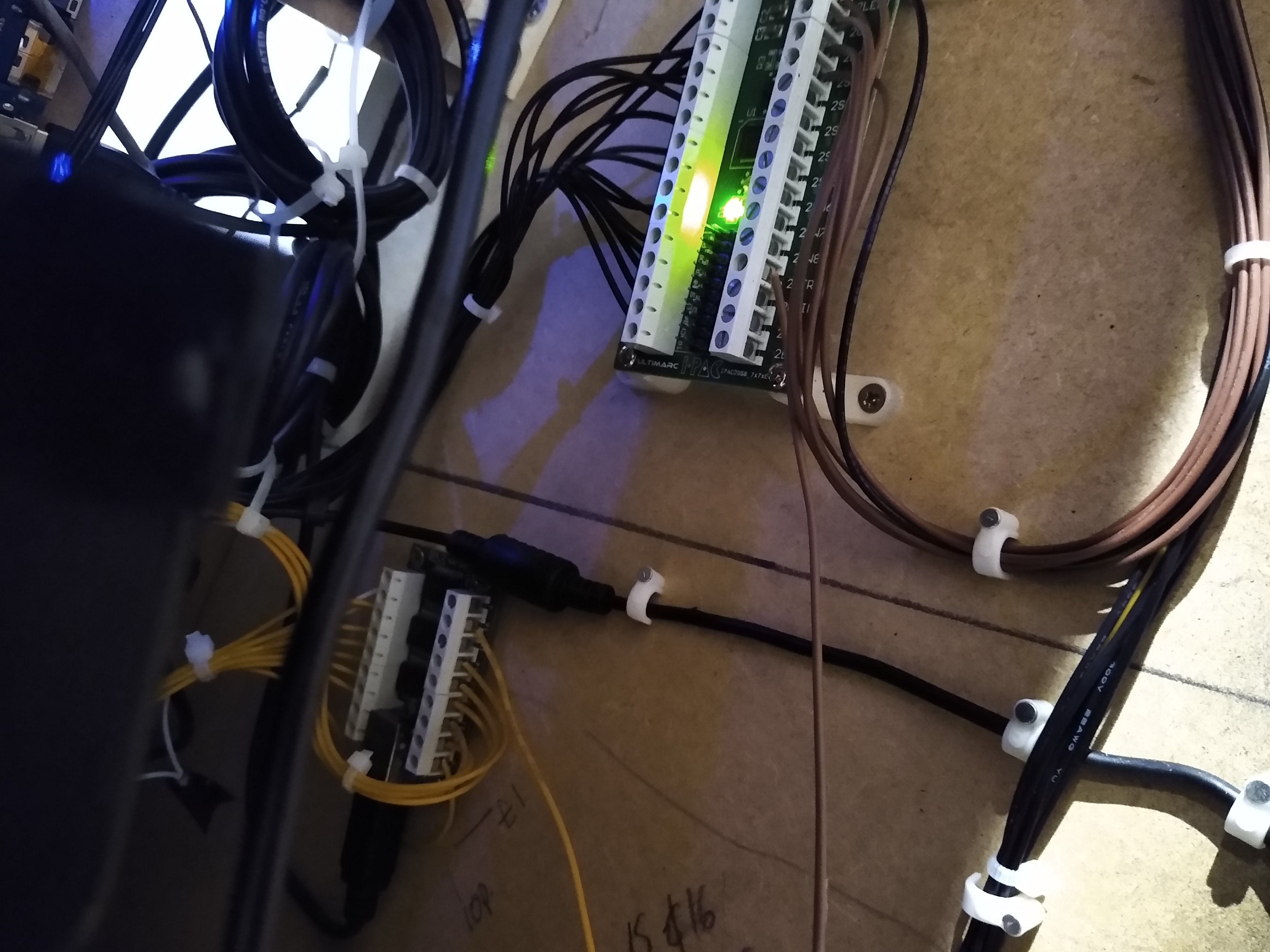 Hoppers Not Working Building Desert Island Fruits